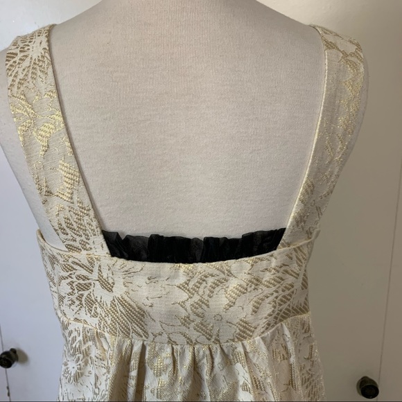 BCBG Paris Cream & Gold Dress with POCKETS - Picture 3 of 9